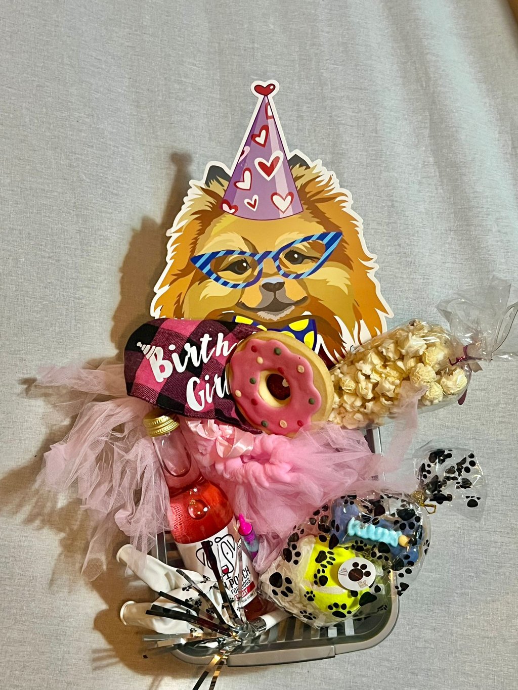 Deluxe Pawty Hamper